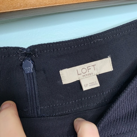 LOFT Navy Blue Front Pleat Lined Skirt - Picture 4 of 6